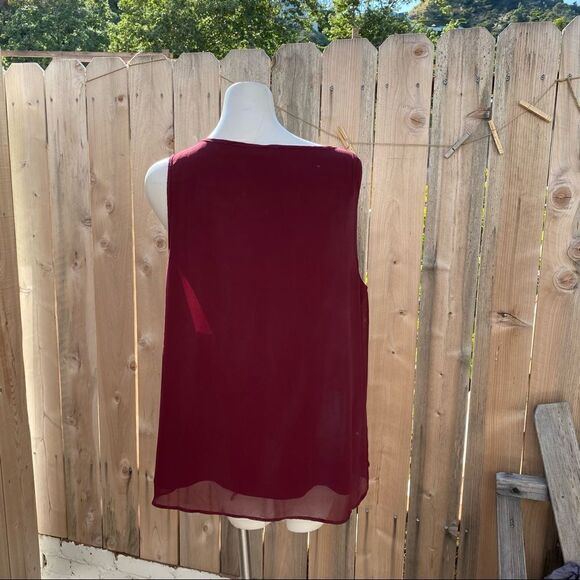 Torrid Burgundy Pleated Tank Chiffon Swing Blouse 1X - Picture 5 of 11